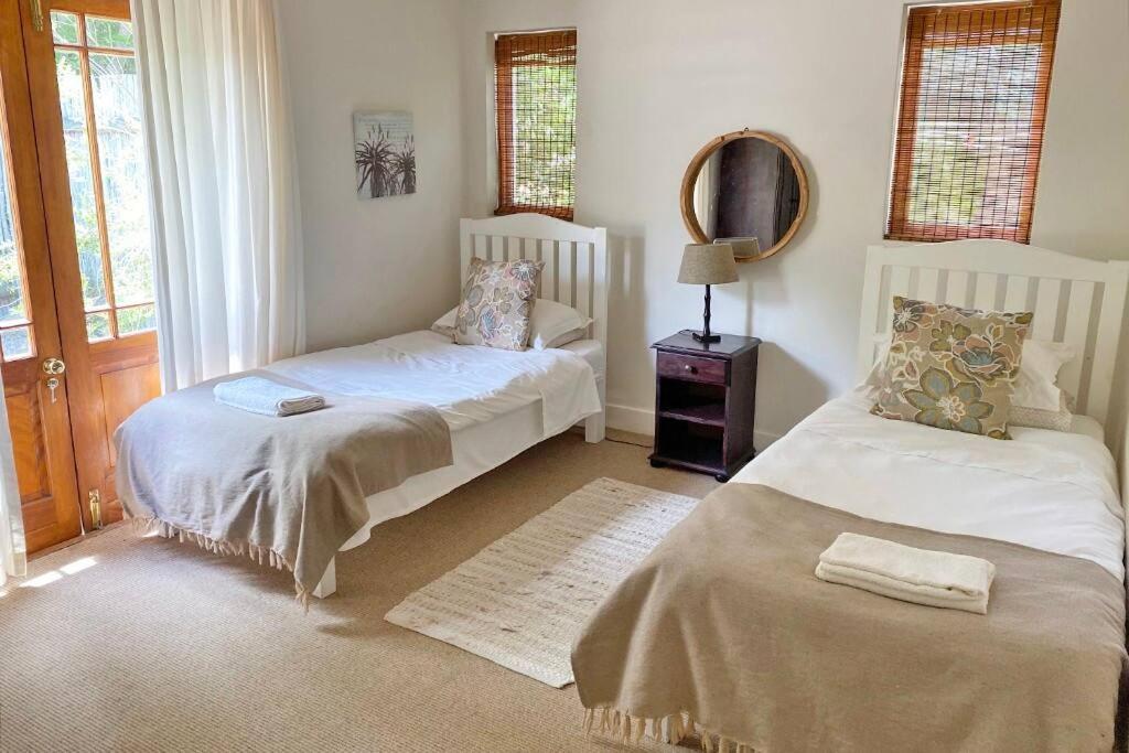 Lagoon View In Hermanus Exterior photo